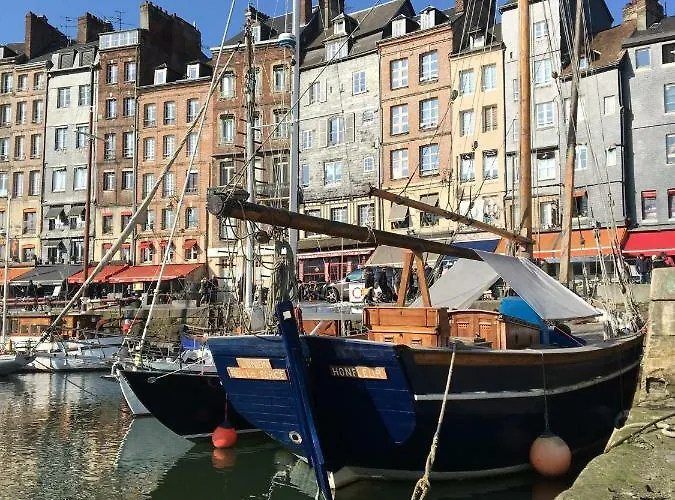Διαμέρισμα Sous Les Toits D'honfleur