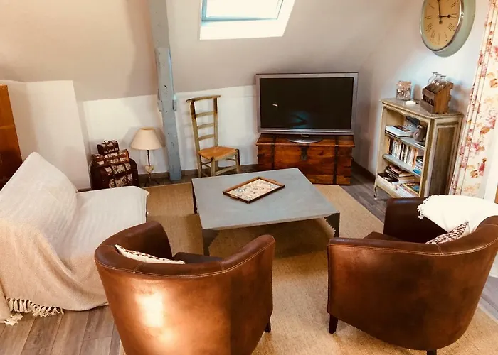 Sous Les Toits D'honfleur Διαμέρισμα *