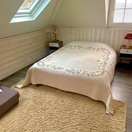Sous Les Toits D'honfleur Apartmán