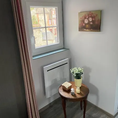Apartment Sous Les Toits D'honfleur *