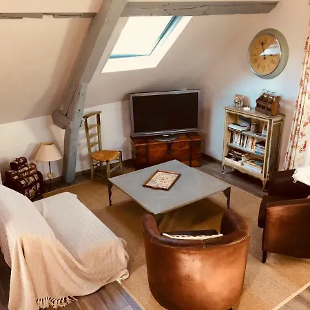 Apartment Sous Les Toits D'honfleur *
