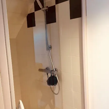 Sous Les Toits D'honfleur * Honfleur