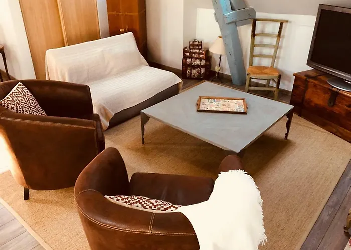 Apartment Sous Les Toits D'honfleur *